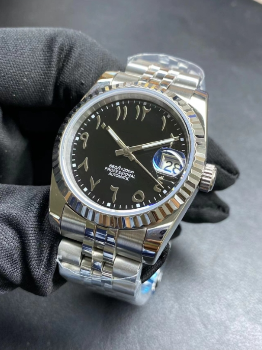 SeikJust - Black Arabic Dial